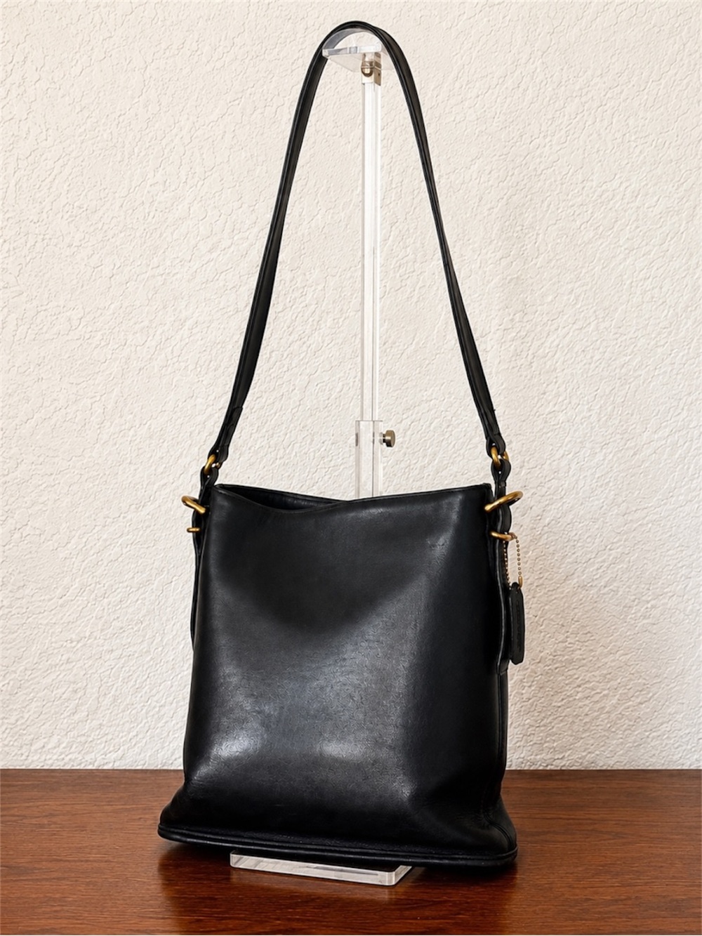 Vintage Coach Equestrian Slim 9306 Black Glove Tan Leather Shoulder Bag USA 1997